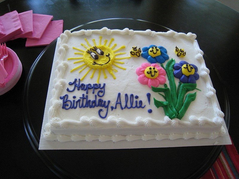 Picture012.jpg - Yumm! It's my sunshiney birthday cake.