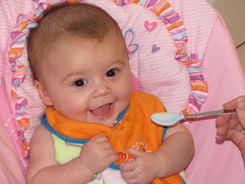 GimmeSomeCereal.jpg - Cereal (not Frosted Flakes) is very tasty.