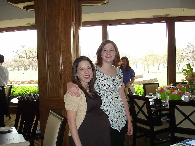 MelLittleSister.jpg - Mommy and my Aunt Nicole.