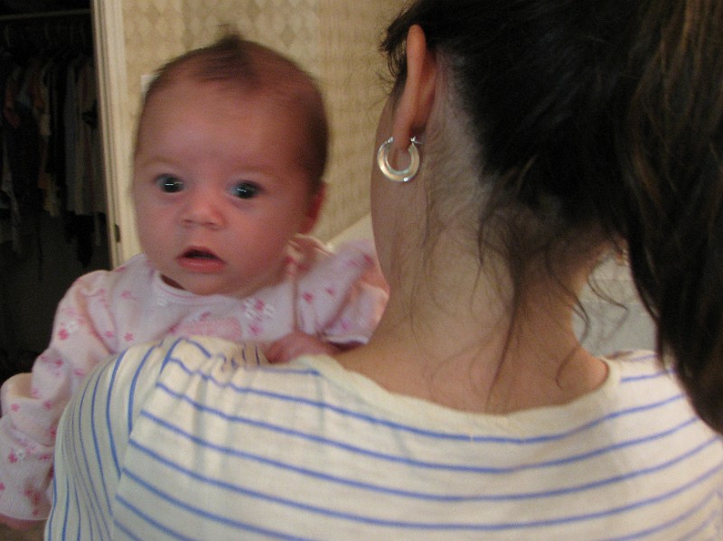 IMG_0926.JPG - Look how well I hold my head up!